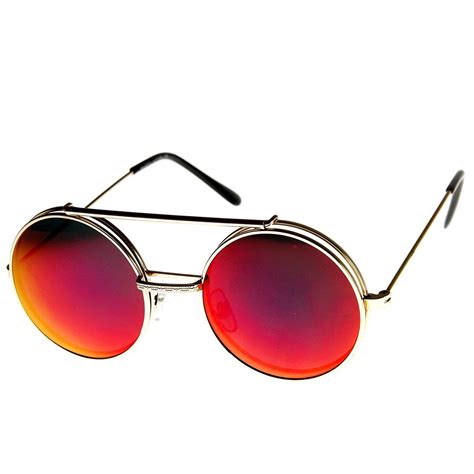 red circular sunglasses.